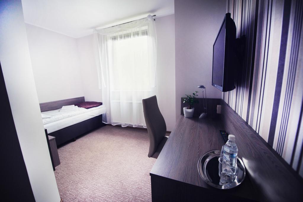 Hotel Makara Kattowitz Zimmer foto